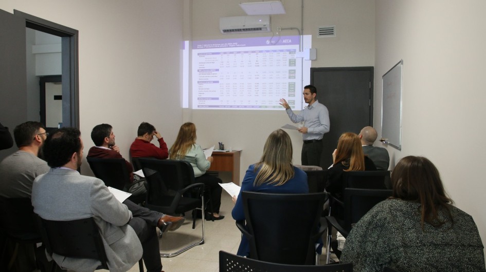 Imagen sobre la presentación de AECA