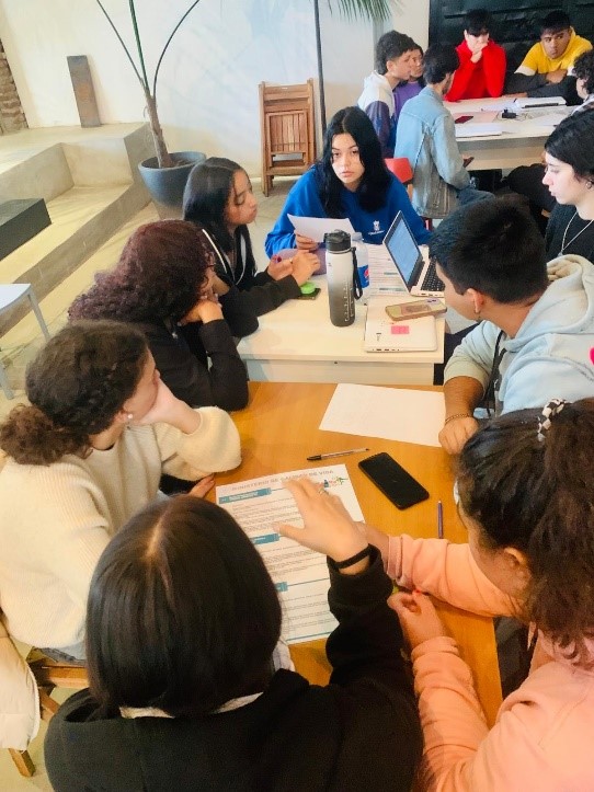 Imagen 9: Actividad con alumnos de Paysandú.