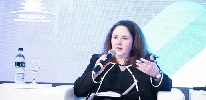 Kimberly Johns, especialista senior del sector público y líder de Global GovTech del Banco Mundial.