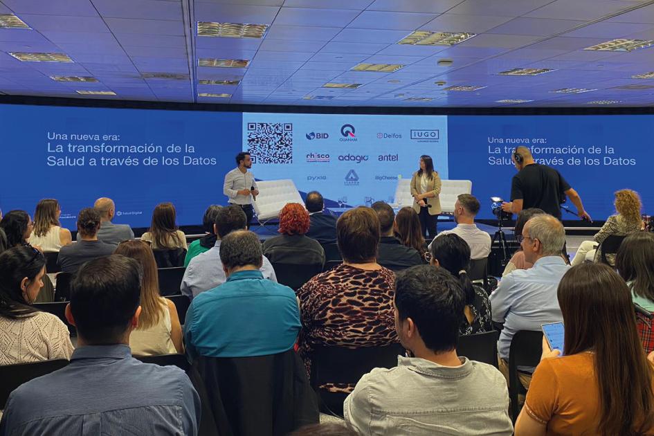 Segundo Congreso de Gestión de Datos DAMA Personas participando del congreso DAMA