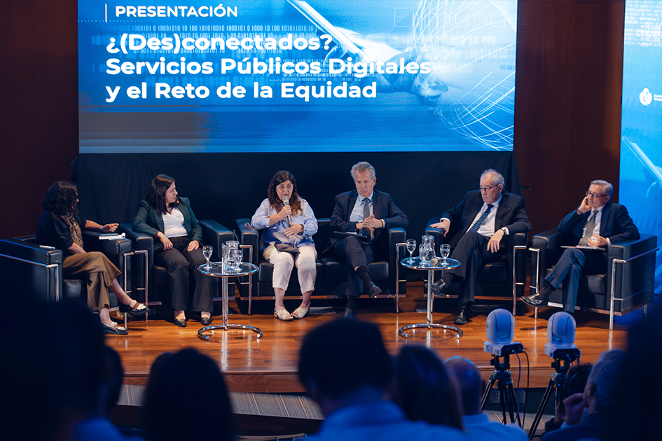 Panel del libro del BID ¿(Des)conectados? Servicios Públicos Digitales y el Reto de la Equidad