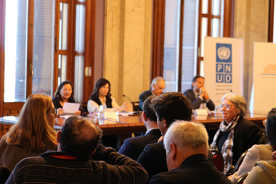 Autoridades durante la apertura del seminario internacional De izquierda a derecha: Cristina Zubillaga, Blanca Rodríguez, Daniel Borbonet y Stefano Pettinato.