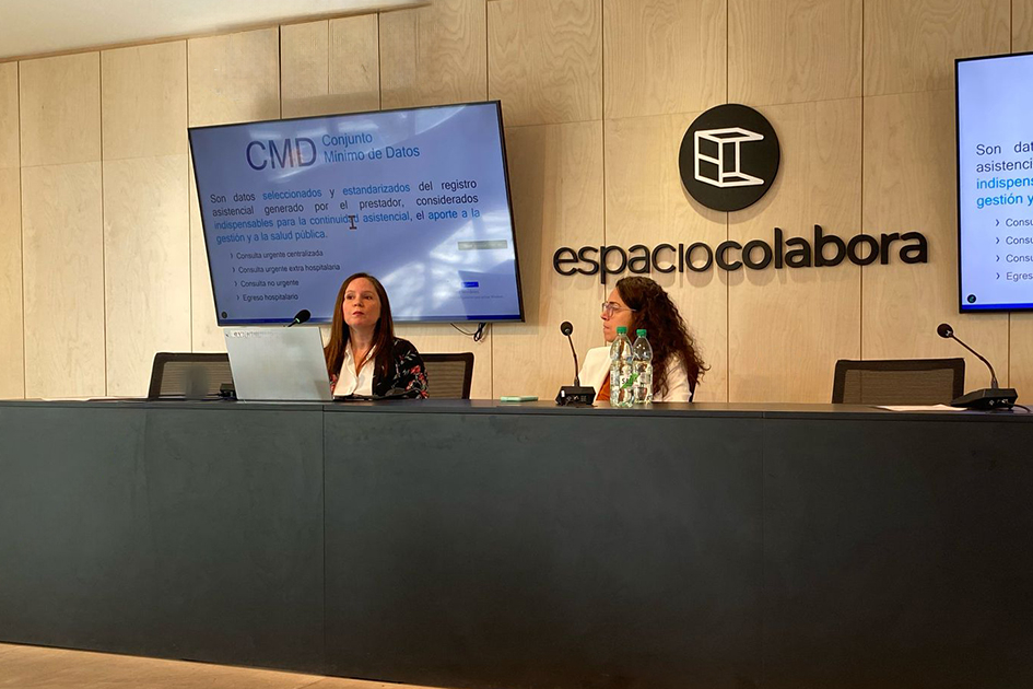 Rossana Occhiuzzi y Arianne Palau representantes del equipo de Salud Digital de Agesic Representantes del equipo del área de Salud digital de Agesic en el panel