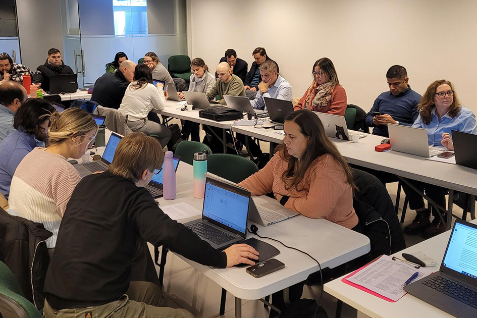 Personas participando de la Sexta edición del curso de Gestión por Procesos y Modelado BPMN