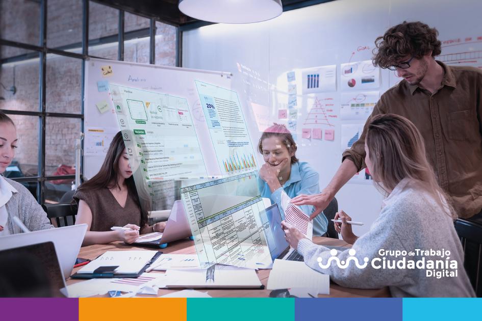 Grupo de Trabajo de Ciudadanía Digital Grupo de Trabajo de Ciudadanía Digital. Personas trabajando en equipo