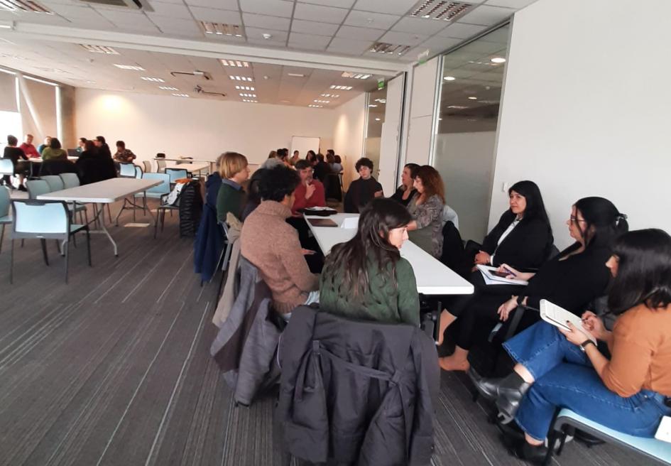 Taller Accesibilidad en la información pública y servicios digitales del Estado Participantes de las mesas en la segunda jornada del Taller