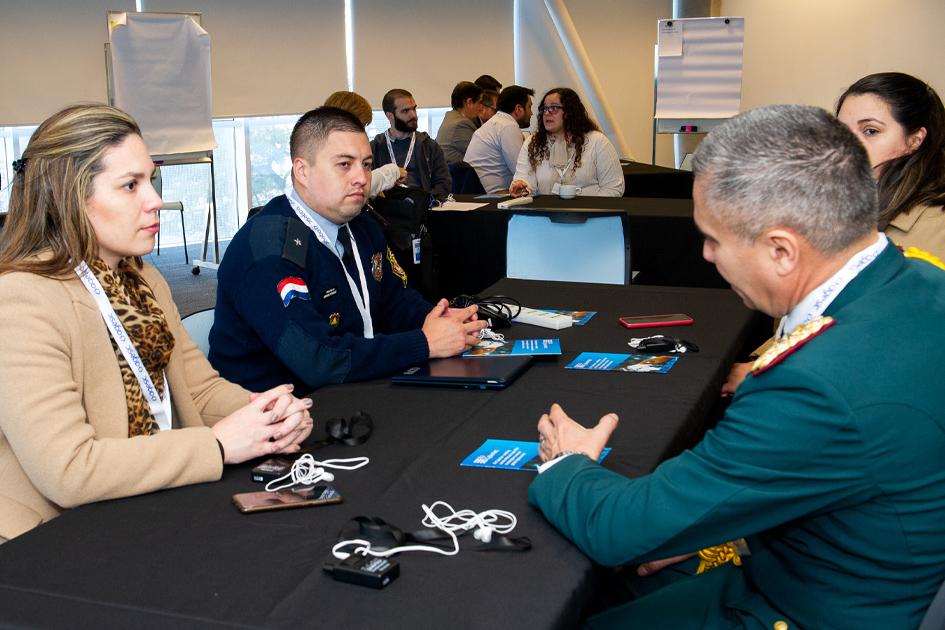 Participantes del Primer Ejercicio Regional de Ciberseguridad para el Cono Sur durante la actividad Participantes del Primer Ejercicio Regional de Ciberseguridad para el Cono Sur durante la actividad