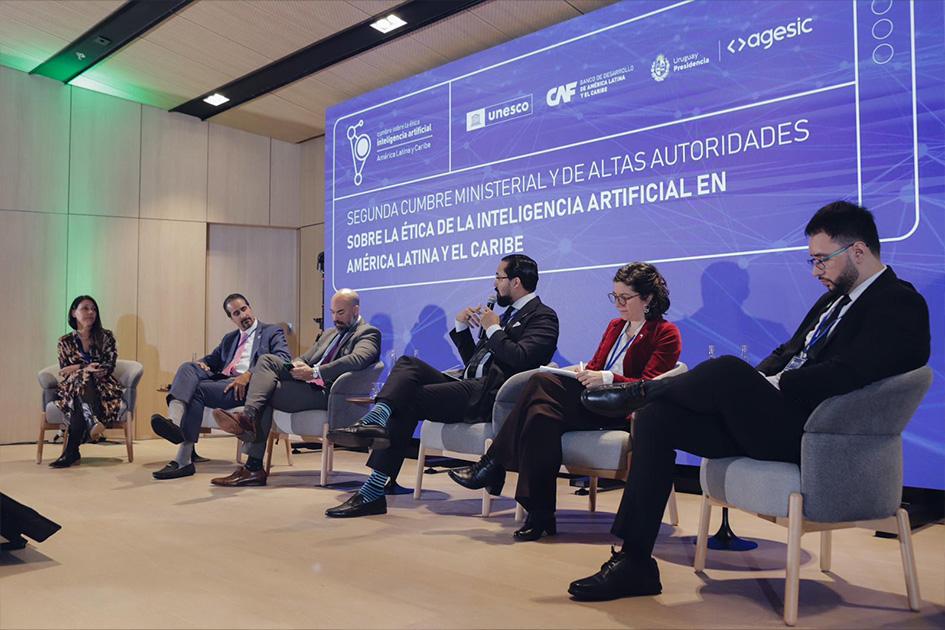 Virginia Pardo, Andrew Vanjani, Hebert Paguas, Bartolomé Pujals, Aisén Etcheverry, Ricardo Fernández Virginia Pardo, Andrew Vanjani, Hebert Paguas, Bartolomé Pujals, Aisén Etcheverry, Ricardo Fernández