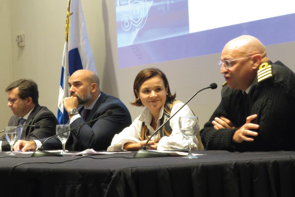 Autoridades en el lanzamiento del proceso de cocreación de la Estrategia Nacional de Ciberseguridad