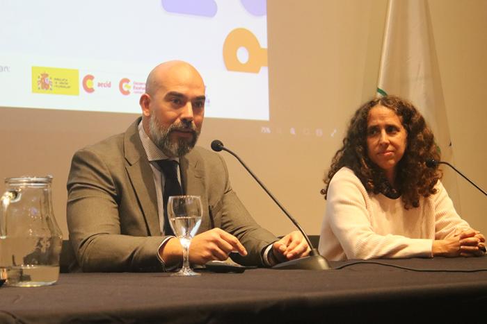 Hebert Paguas y Fiorella Haim en el cierre de las Jornadas de Ciudadanía Digital