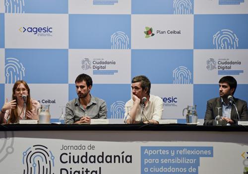 foto_panel.jpg foto_panel.jpg