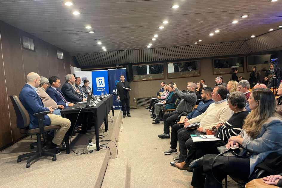 Capacitación a ediles en Montevideo