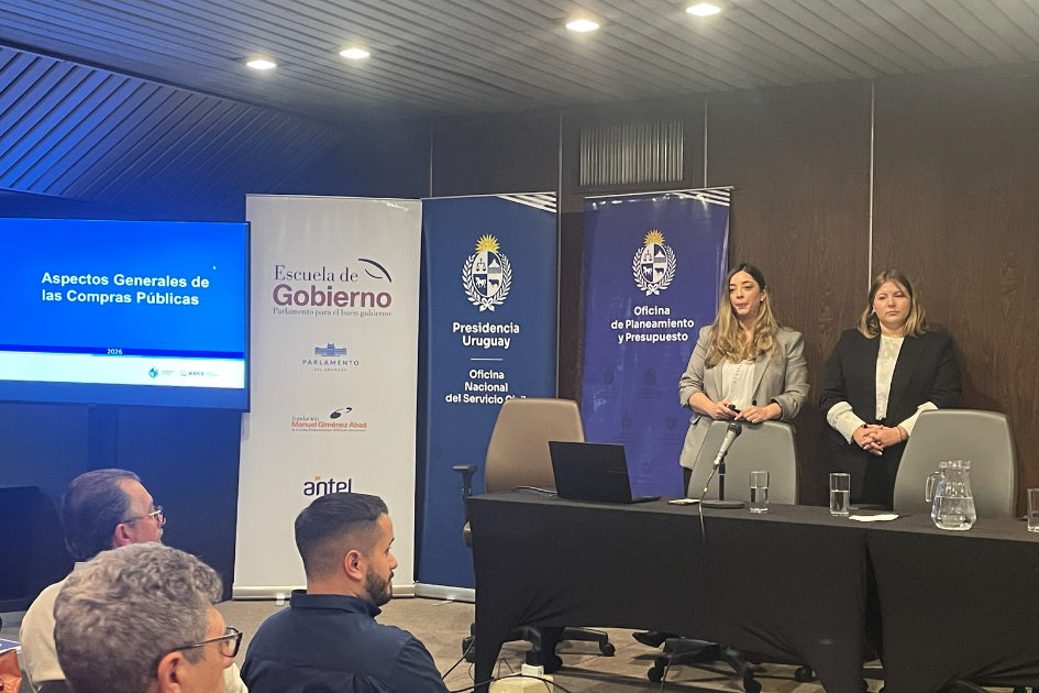 Capacitación a ediles en Montevideo