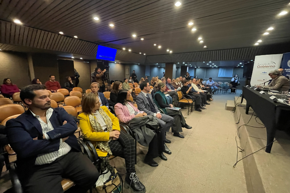 Capacitación a ediles en Montevideo