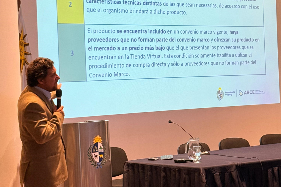 capacitación compras públicas cambios por la Ley N.º 20.446 (Ley de Presupuesto).