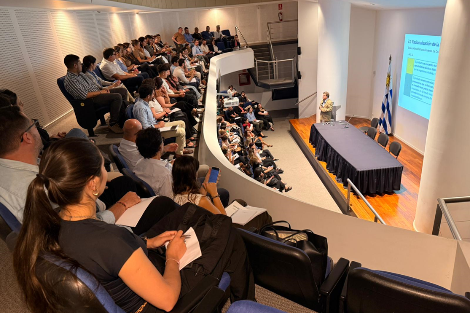 capacitación compras públicas cambios por la Ley N.º 20.446 (Ley de Presupuesto).