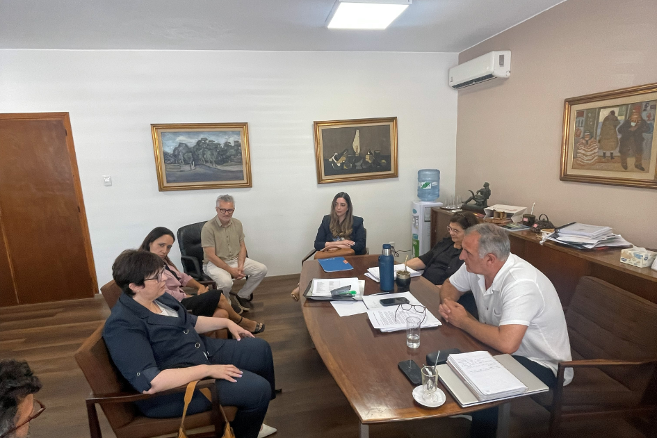 Firma convenio ARCE - IDL