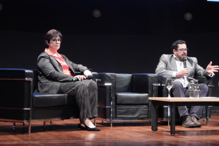 Secretario de Presidencia y directora de ARCE