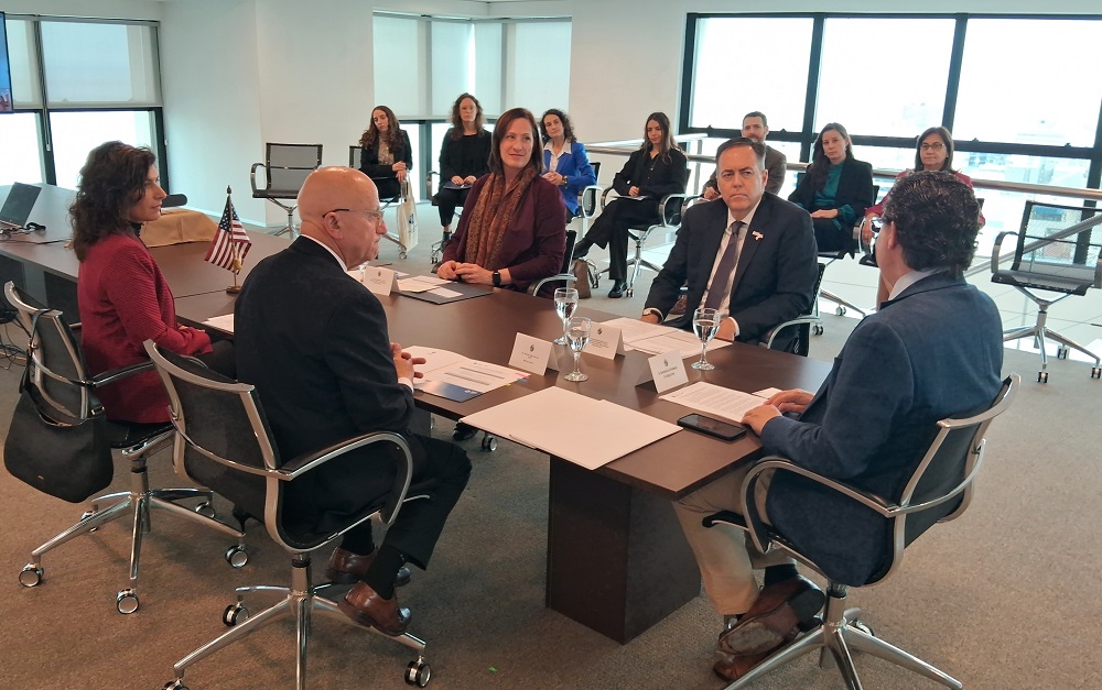 USAID y AUCI firman primer acuerdo de cooperación triangular | Agencia ...