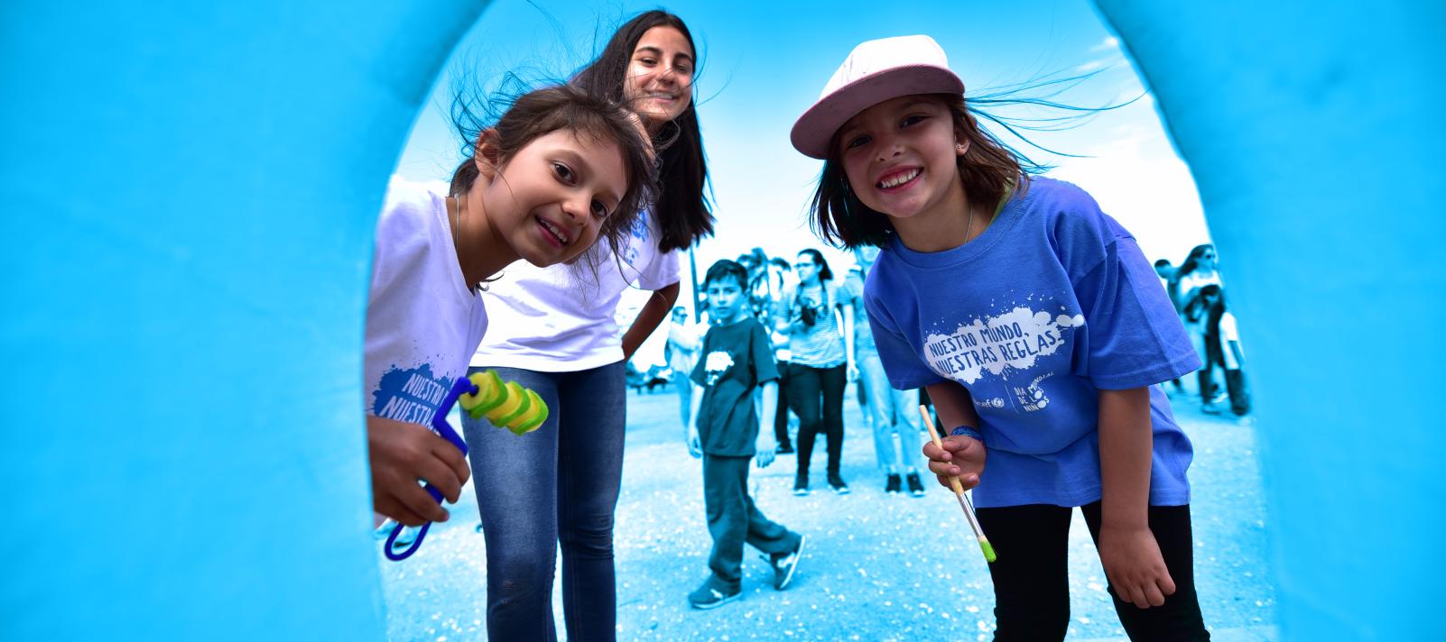 Niños y niñas