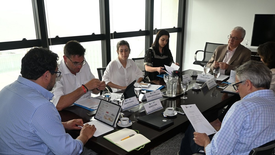 Reunión del Consejo Directivo de AUCI