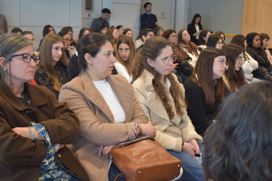 Conversatorio Fortalezas y desafíos de la cooperación internacional en la gestión del agua Conversatorio Fortalezas y desafíos de la cooperación internacional en la gestión del agua