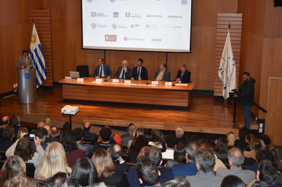 Lanzamiento del Primer Bono de Impacto Social de Uruguay