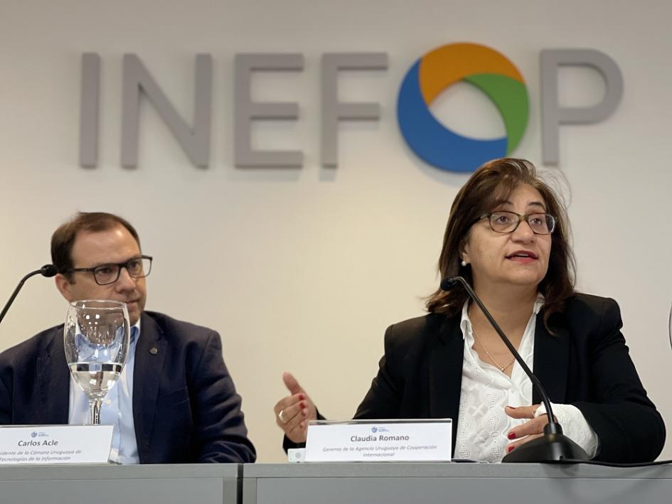 Lanzamiento en Montevideo del proyecto Mujeres en Tecnologías de la Información Lanzamiento en Montevideo del proyecto Mujeres en Tecnologías de la Información