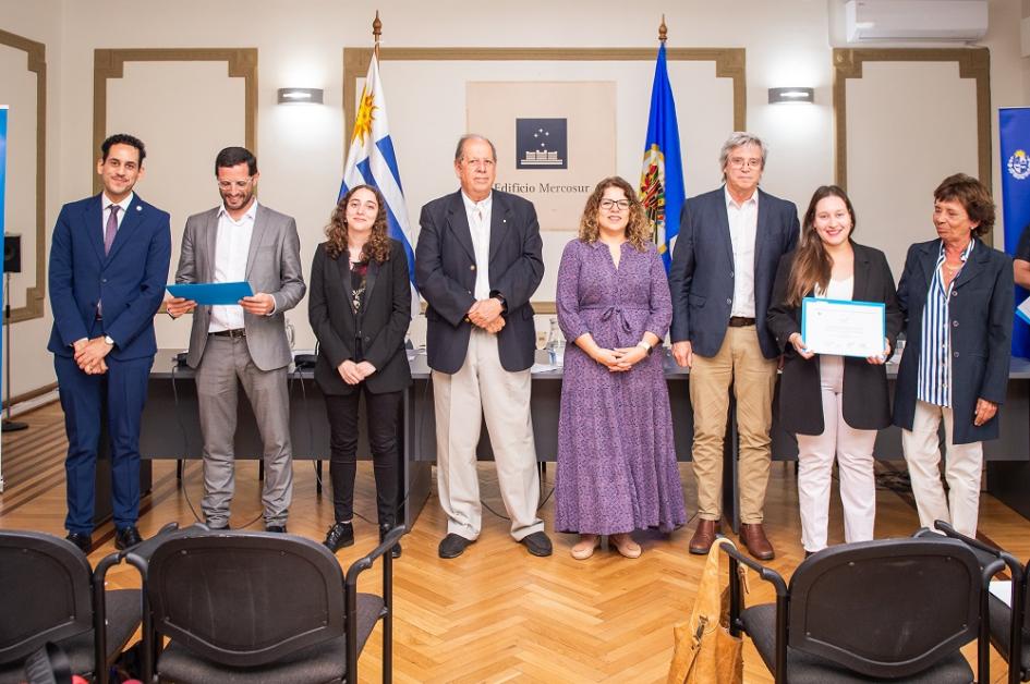 Entrega de títulos del Diploma Herramientas Digitales para el Turismo Entrega de títulos del Diploma Herramientas Digitales para el Turismo