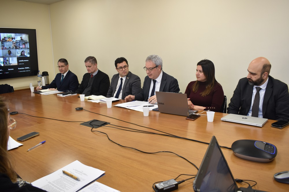 Comisión Mixta de Cooperación entre Chile y Uruguay aprobó 5 proyectos con énfasis social