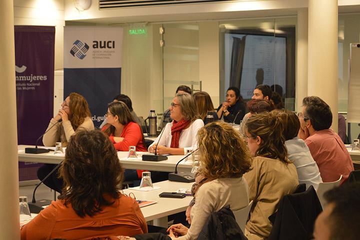 AUCI y el Instituto Nacional de las Mujeres fortalecen conocimientos para tratar casos de violencia de género AUCI y el Instituto Nacional de las Mujeres fortalecen conocimientos para tratar casos de violencia de género