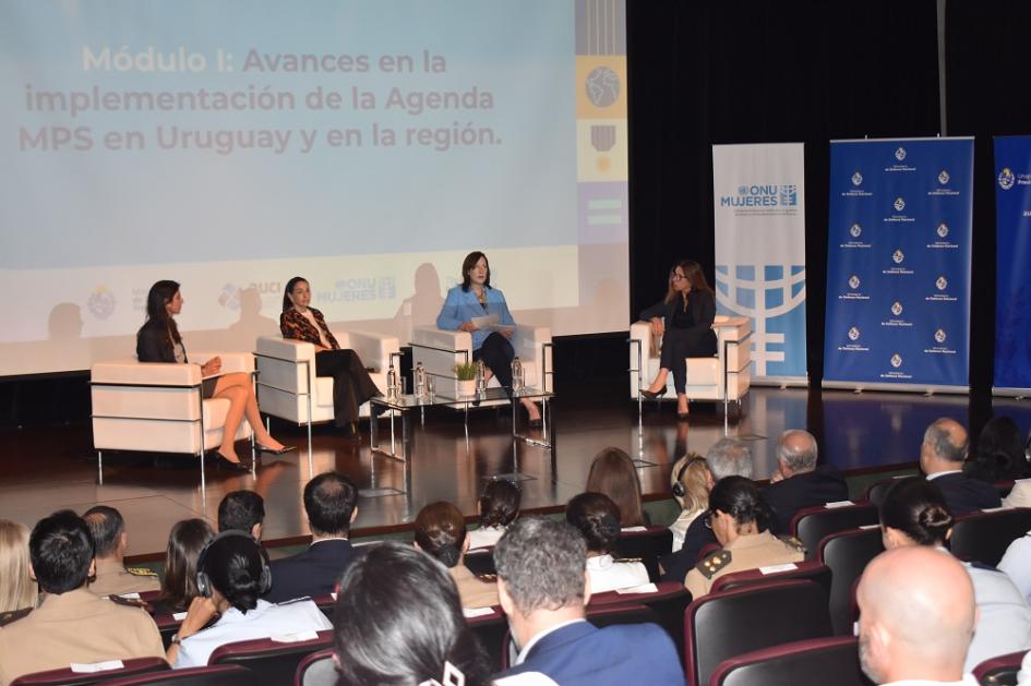 La conferencia internacional: La paz necesita a las mujeres