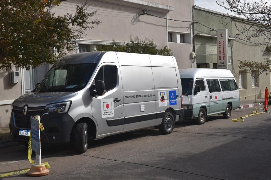 Ambulancias donadas en diferentes años por parte de la Embajada de Japón a Intendencia de Lavalleja