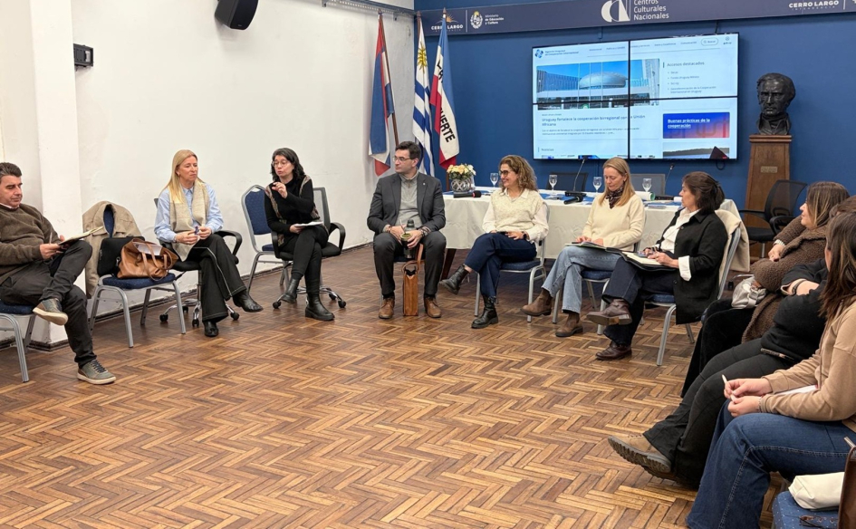 Encuentro entre equipos de AUCI, intendencia y municipios de Cerro Largo