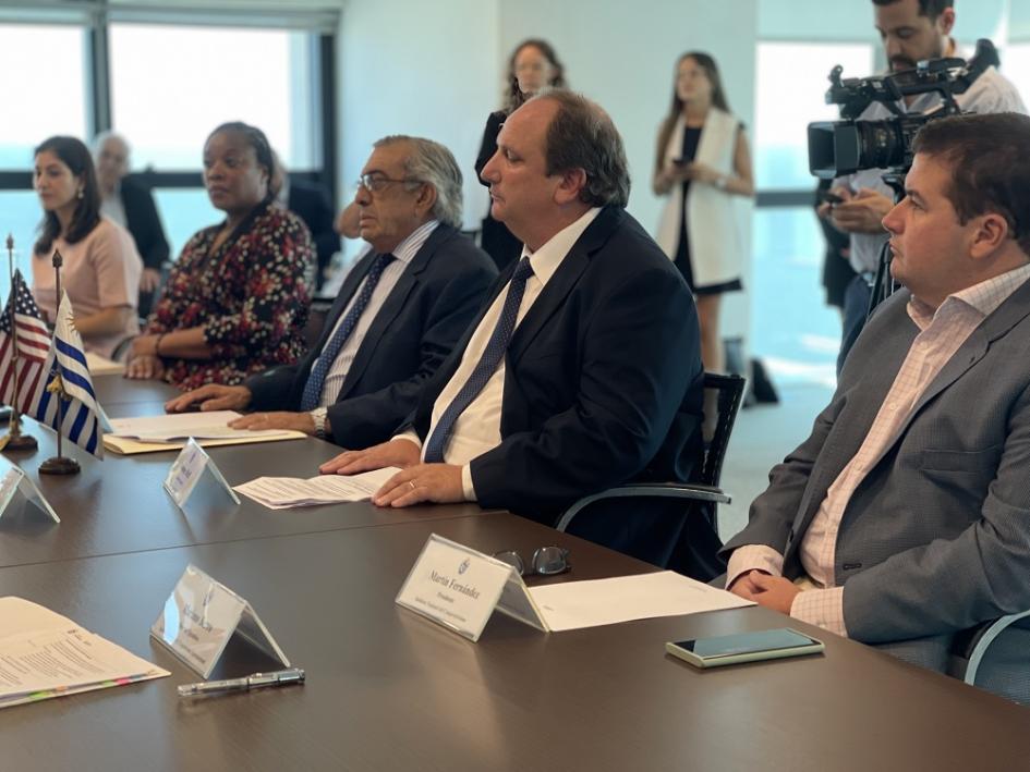 Firma de convenio entre OEA y AUCI en Torre Ejecutiva. Firma de convenio entre OEA y AUCI en Torre Ejecutiva.