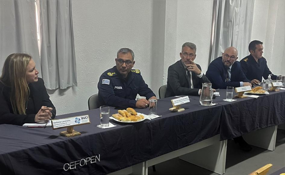 Reunión en el Centro de Formación Penitenciaria Reunión en el Centro de Formación Penitenciaria