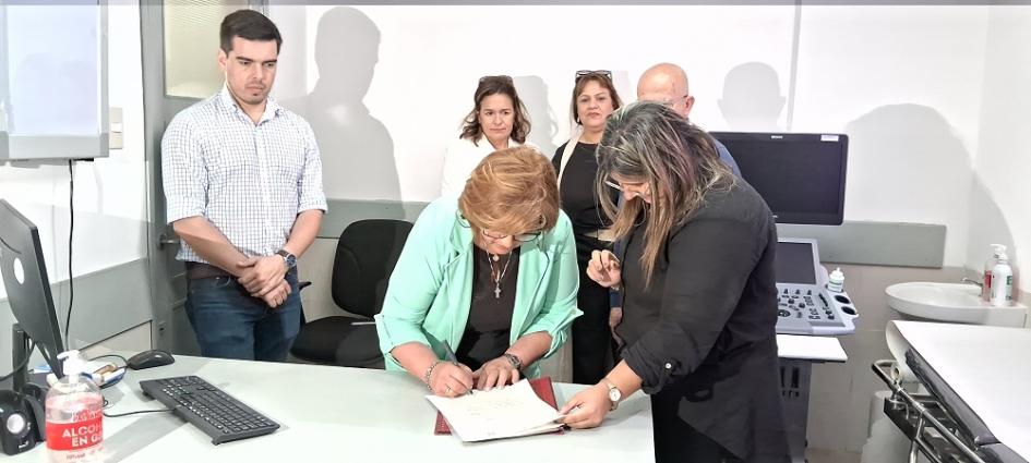 Firma de comodato de equipos médicos