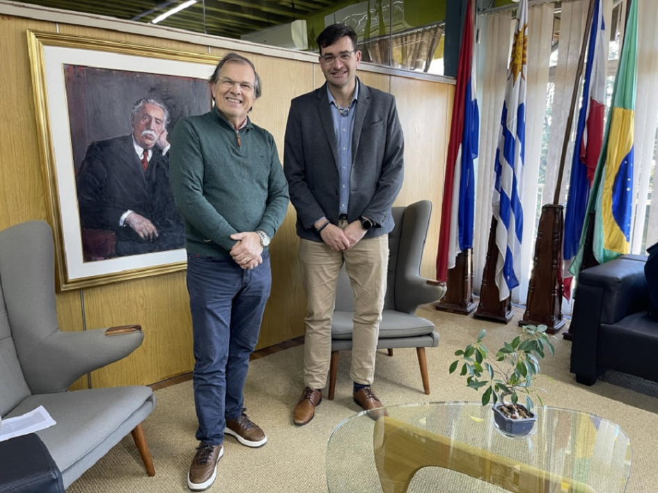 Intendente de Rivera y director ejecutivo de AUCI Intendente de Rivera y director ejecutivo de AUCI