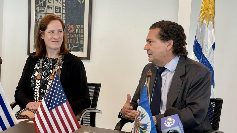 Firma de convenio entre OEA y AUCI en Torre Ejecutiva. Firma de convenio entre OEA y AUCI en Torre Ejecutiva.
