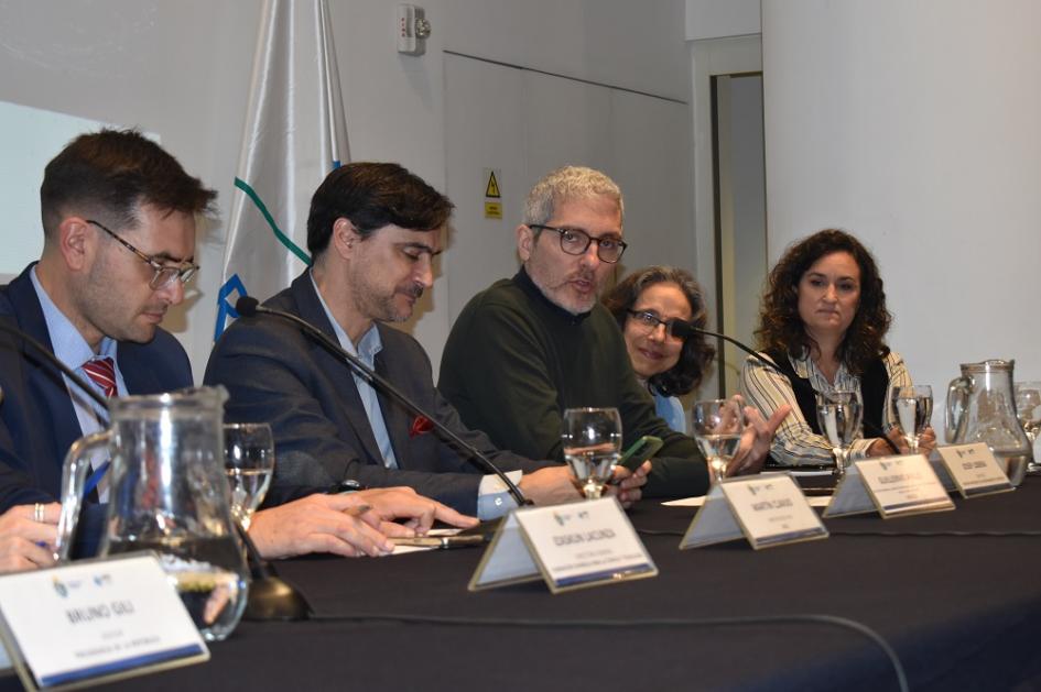 Asesoramiento científico y estrategias de diplomacia para la construcción de políticas públicas