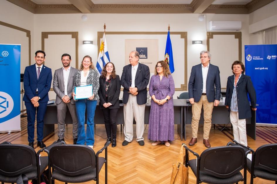 Entrega de títulos del Diploma Herramientas Digitales para el Turismo