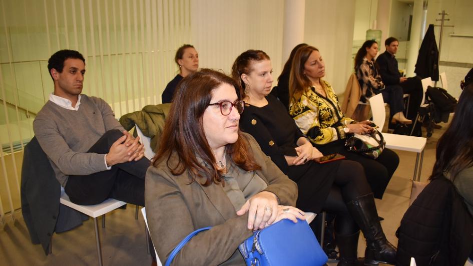 Presentación de oportunidades de formación facilitadas por Fundación Carolina