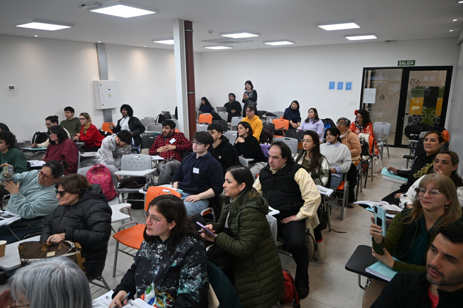 Seminario de Idioma, Cultura y Tradiciones de China en la ciudad de Fray Bentos, Uruguay