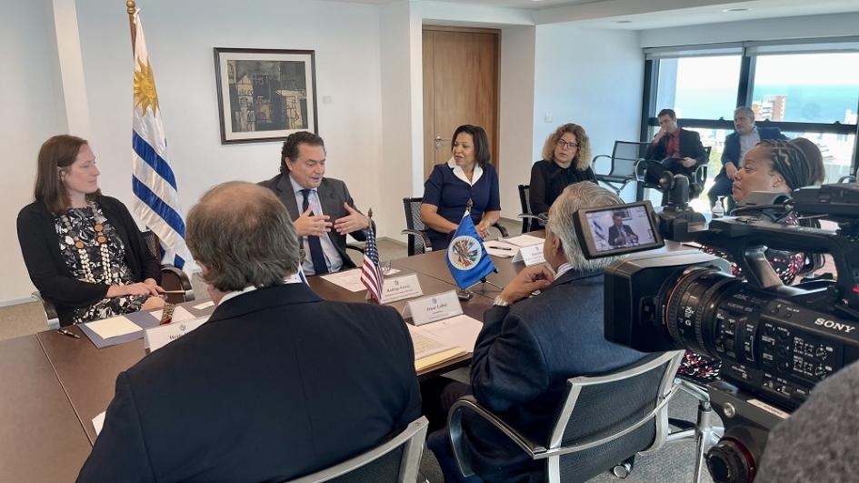 Firma de convenio entre OEA y AUCI en Torre Ejecutiva. Firma de convenio entre OEA y AUCI en Torre Ejecutiva.