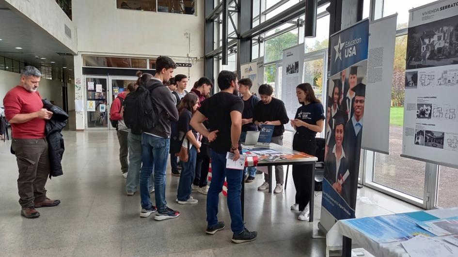 Feria de Oportunidades 2023 en el Cenur. Feria de Oportunidades 2023 en el Cenur.