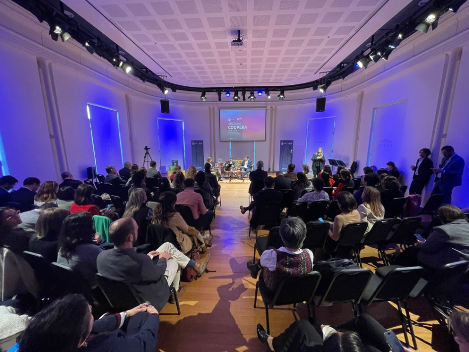 Del Compromiso de Sevilla a la acción. Oportunidades para el Sistema Nacional de Cooperación Del Compromiso de Sevilla a la acción. Oportunidades para el Sistema Nacional de Cooperación