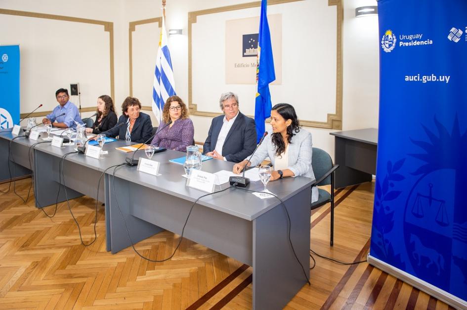 Entrega de títulos del Diploma Herramientas Digitales para el Turismo Entrega de títulos del Diploma Herramientas Digitales para el Turismo