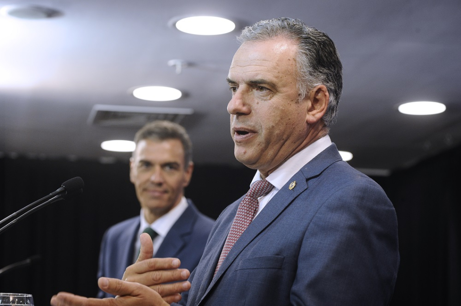 Presidentes Orsi y Sánchez en Torre Ejecutiva