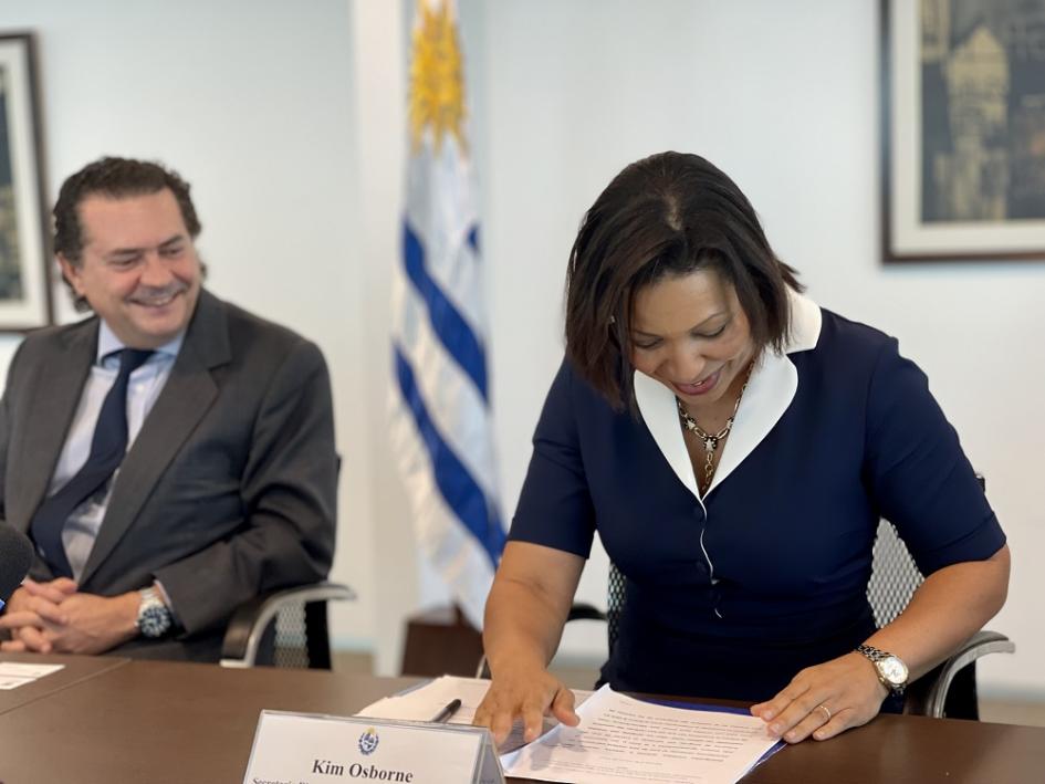 Firma de convenio entre OEA y AUCI en Torre Ejecutiva. Firma de convenio entre OEA y AUCI en Torre Ejecutiva.