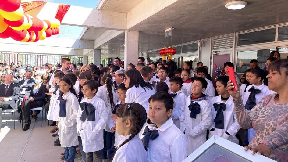 Inauguración de la escuela n.° 319, República Popular China